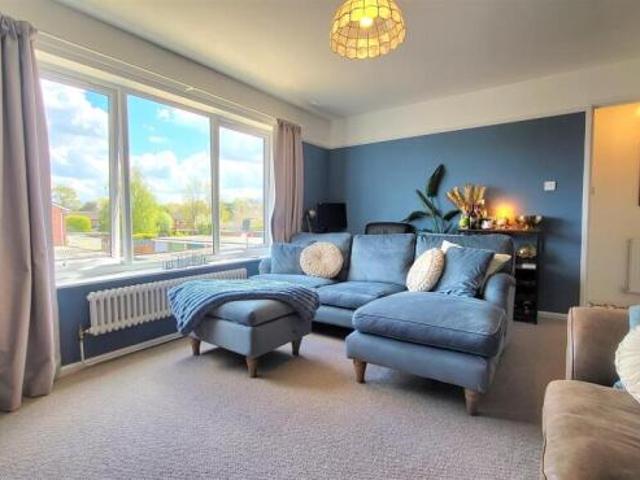 Apartment for sale in Longthorpe, Peterborough