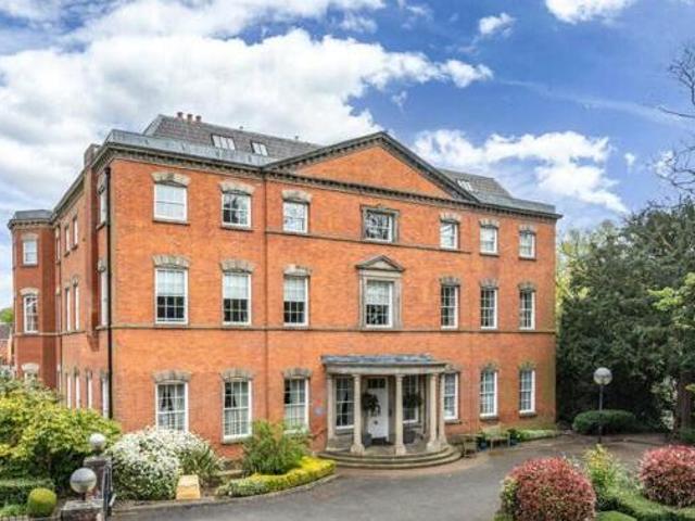 House for sale in Stourbridge, West Midlands
