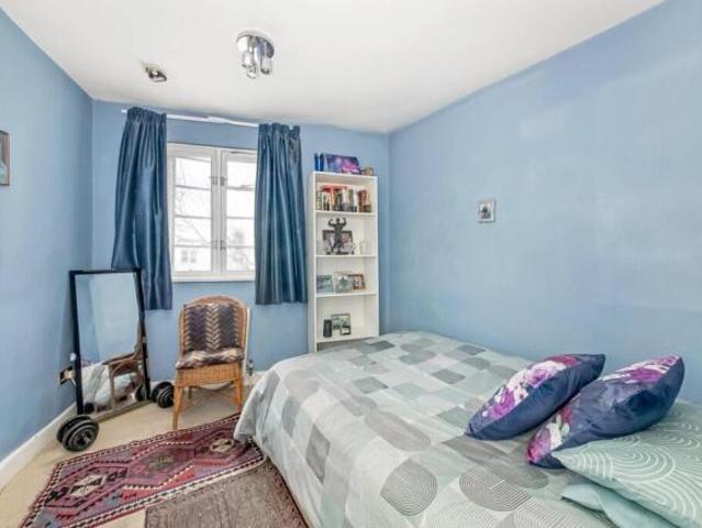 Apartment for sale in Streatham, Greater London