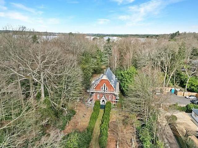 House for sale in Surrey, England