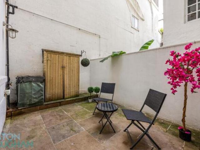 Apartment for sale in Brighton & Hove