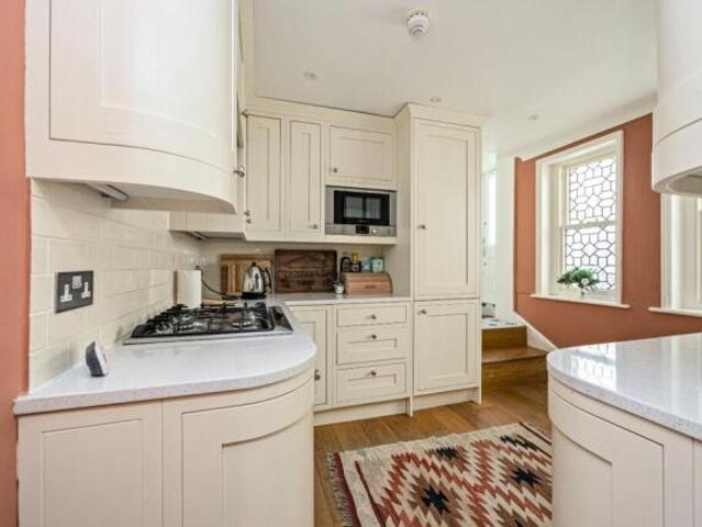 Apartment for sale in Brighton & Hove