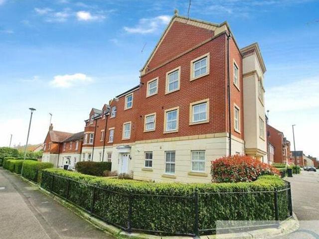 House for sale in Swindon