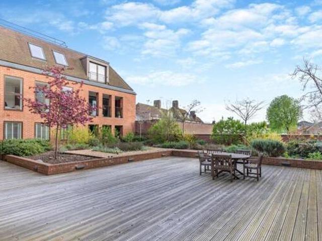 House for sale in Lyons, Greater London