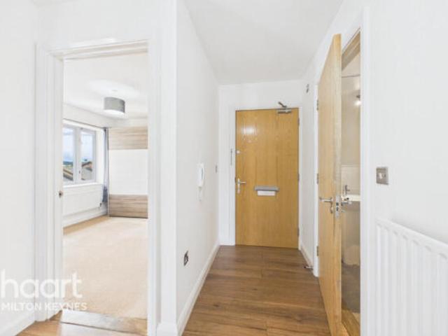 Apartment for sale in Monkston Park, Milton Keynes