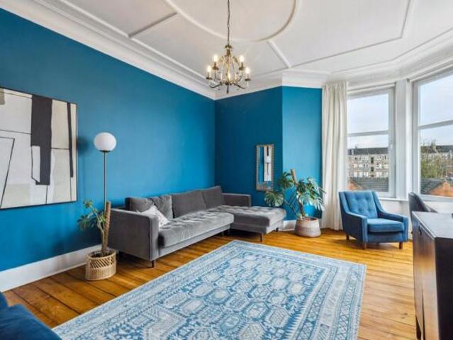 Apartment for sale in Shawlands, Scotland