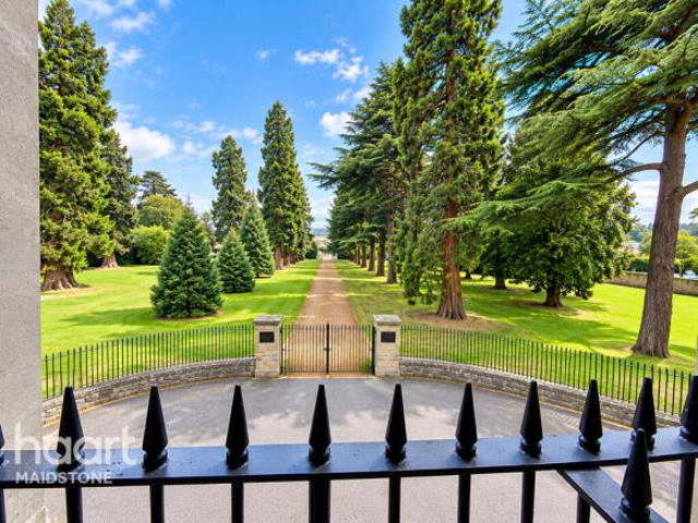 Apartment for sale in Barming Heath, Maidstone