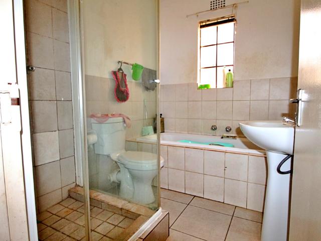 Apartment for sale in Ekurhuleni, Gauteng