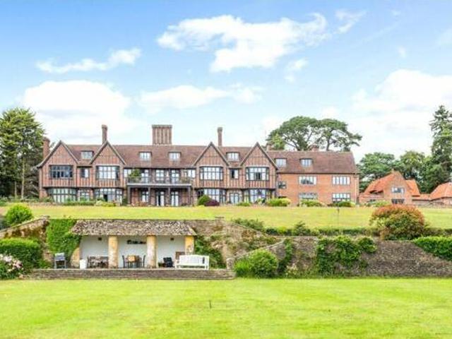 House for sale in Thatcham, West Berkshire