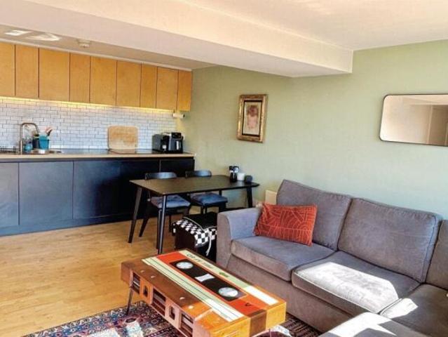 Apartment for sale in West Yorkshire