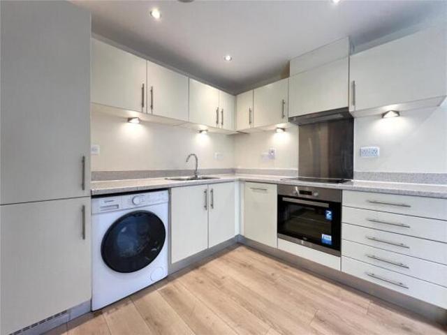 Apartment for sale in Charlotteville, Westborough