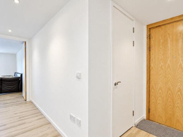 Apartment for sale in London Borough of Hackney, Greater London