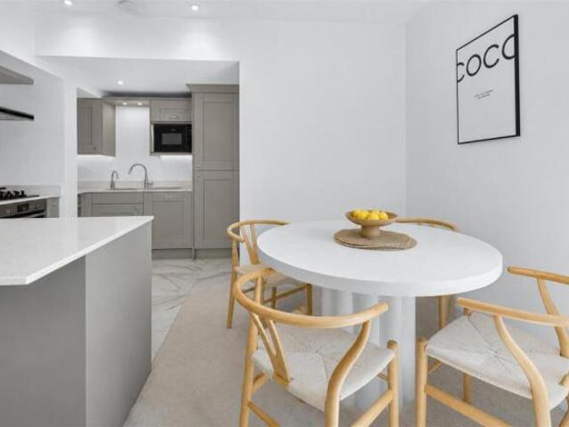 Apartment for sale in High Field, York