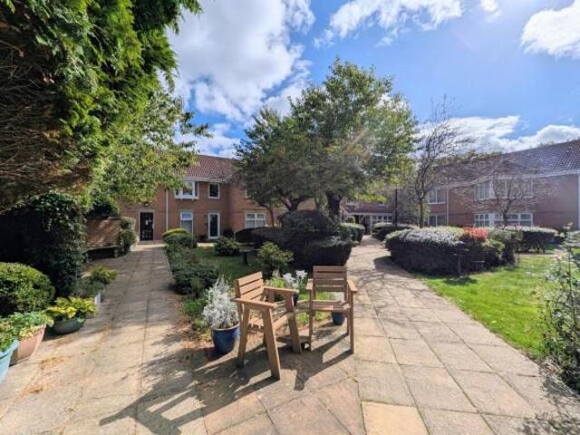 Apartment for sale in Cleadon, Tyne And Wear