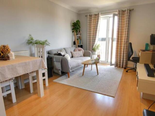 Apartment for sale in Hill, City Of Southampton