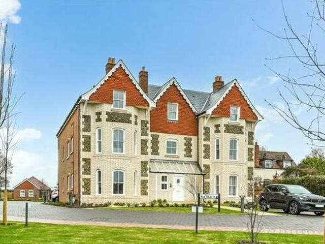 House for sale in West Sussex