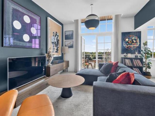 Apartment for sale in Bishopthorpe Road Shops, York