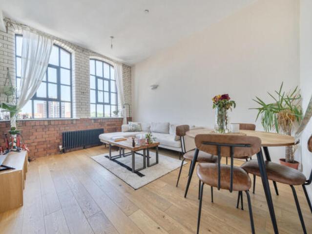 Apartment for sale in Feckenham, City Of Bristol
