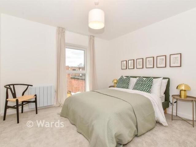 Apartment for sale in Sandown Park, Kent