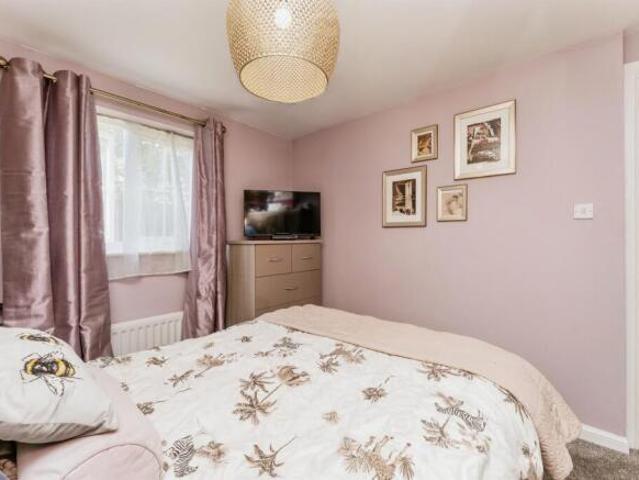 Apartment for sale in Hoole, Two Mills