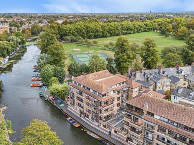 Apartment for sale in Arbury, Cambridgeshire