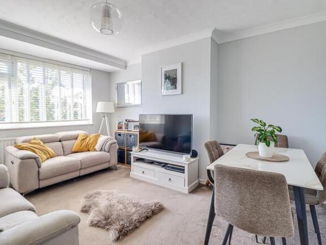 Apartment for sale in Alton Barnes