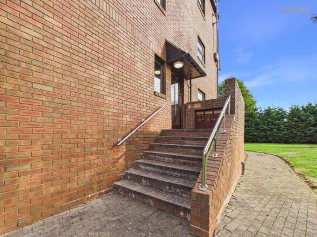 Apartment for sale in Peterborough, Cambridgeshire and Peterborough