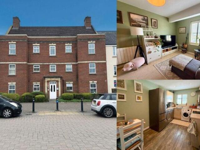 Apartment for sale in Haydon End, Abbey Mead