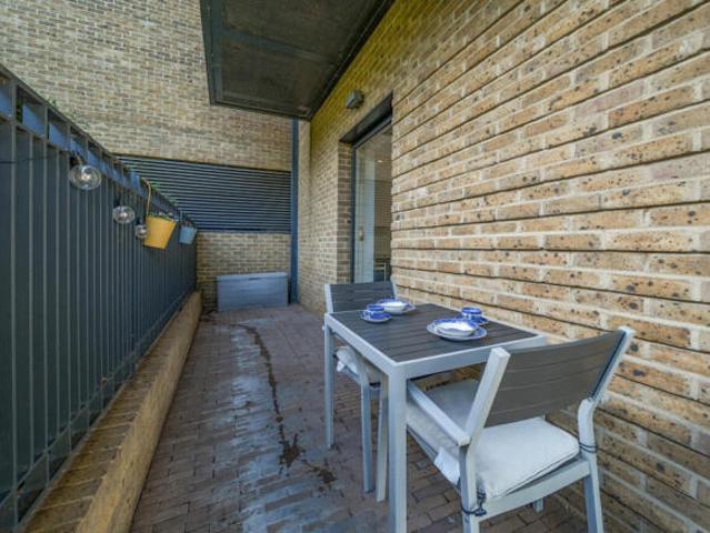 Apartment for sale in Kidbrooke Village, Greater London