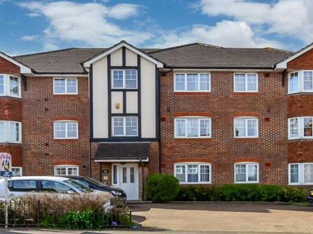 House for sale in Brook Street, Bourne Vale
