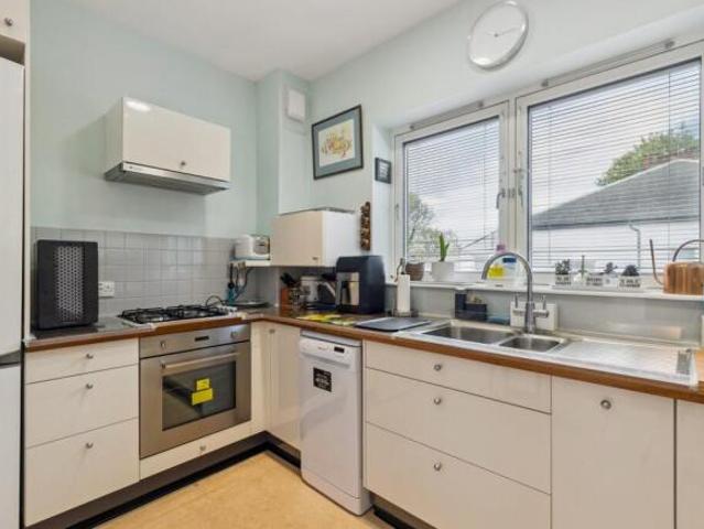Apartment for sale in Dumbreck, Scotland