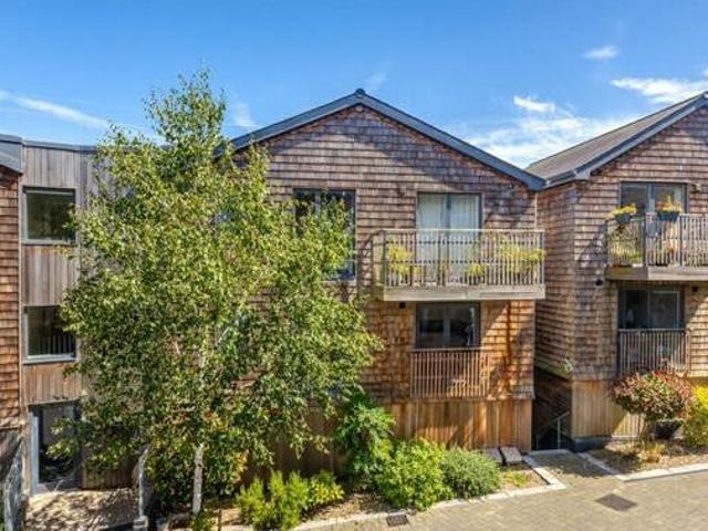 House for sale in Strode, Devon