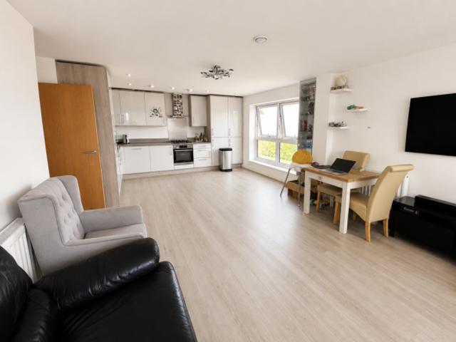 Apartment for sale in Slough