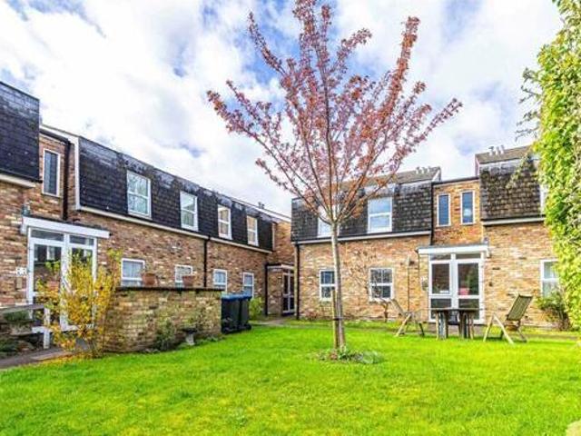 House for sale in Pouchen End, Hertfordshire