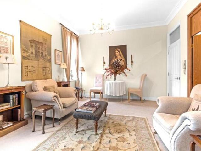 Apartment for sale in High Field, York