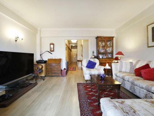Apartment for sale in Cornwall
