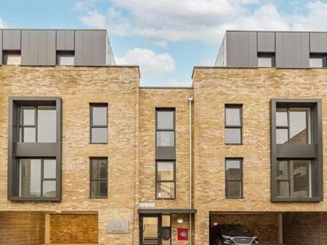 House for sale in Lyons, Greater London