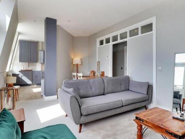 House for sale in Sandown Park, Kent