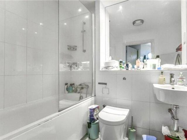 Apartment for sale in Cat Hill