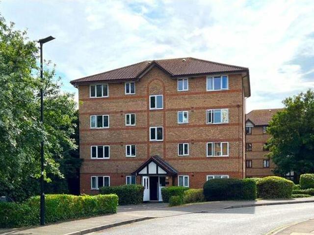 House for sale in Twickenham, Greater London