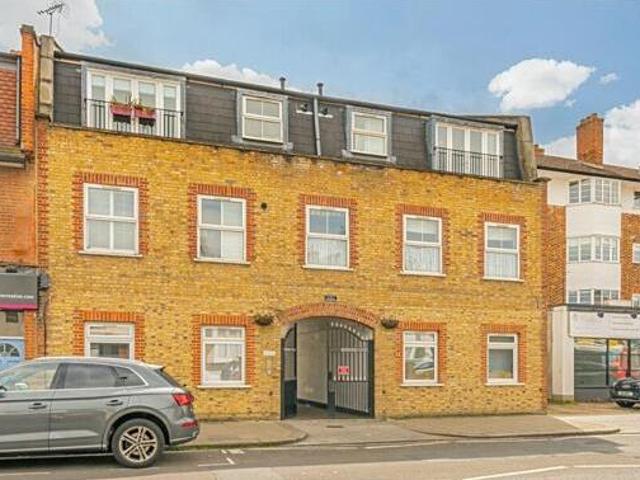 House for sale in Twickenham, Greater London