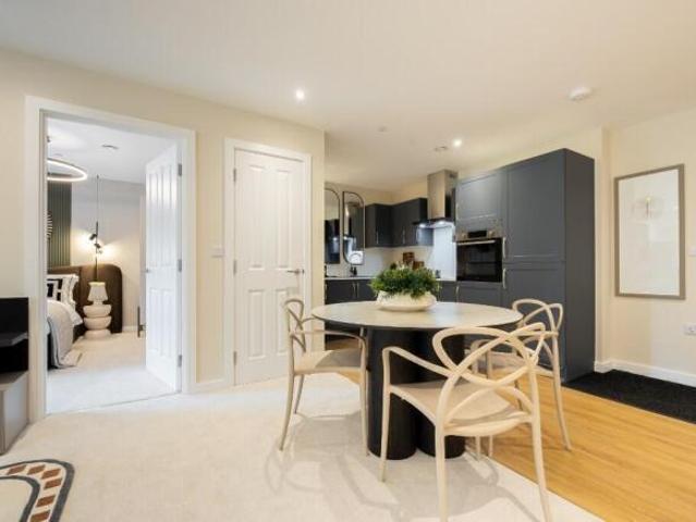Apartment for sale in Didsbury, Manchester