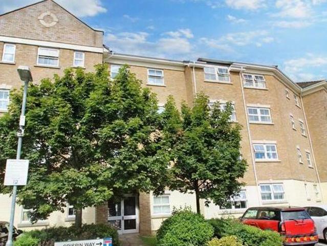 House for sale in Uxbridge, Greater London