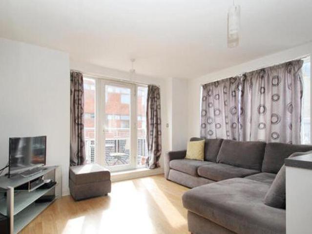 House for sale in Uxbridge, Greater London