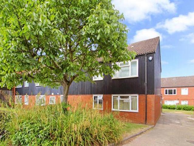 House for sale in Uxbridge, Greater London