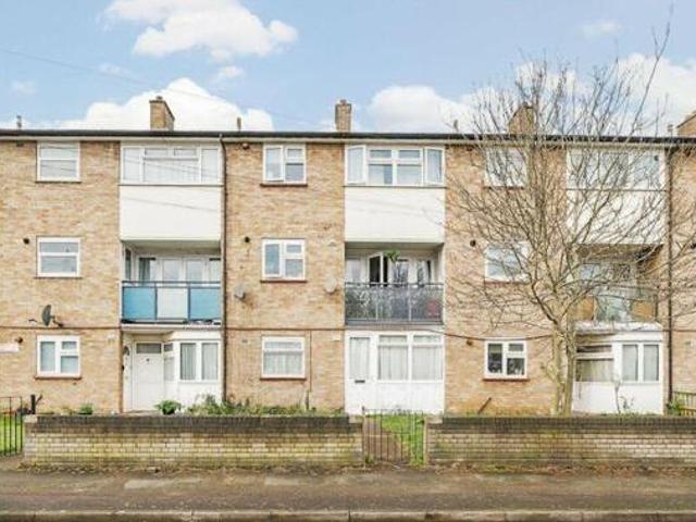 House for sale in Uxbridge, Greater London