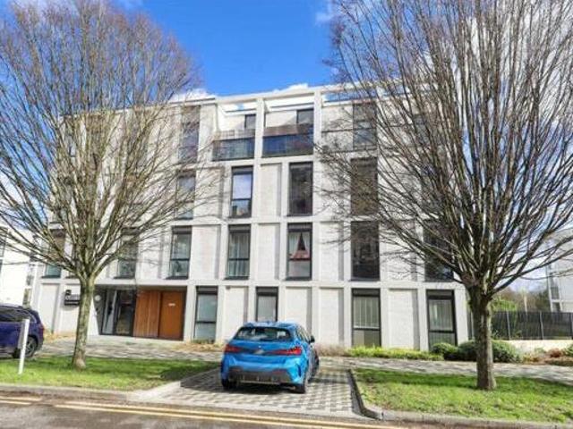 House for sale in Uxbridge, Greater London