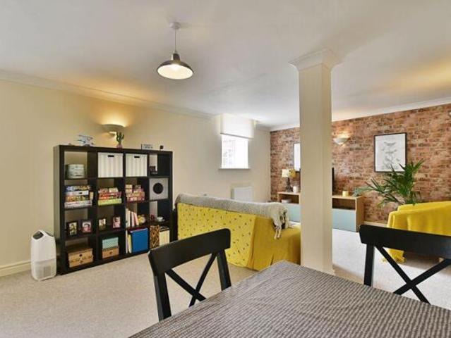 Apartment for sale in New Boultham, Brayford