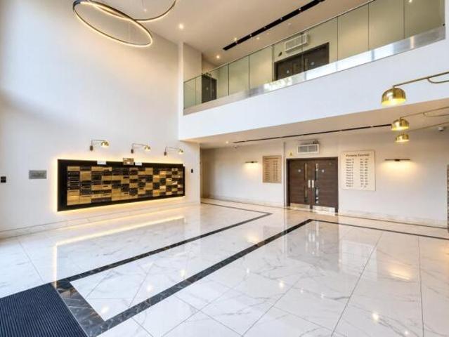 Apartment for sale in Alton Barnes