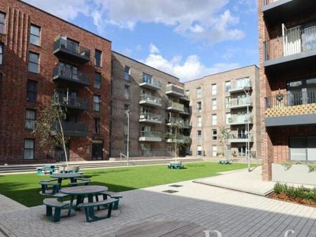 House for sale in Moulsham, Chelmsford